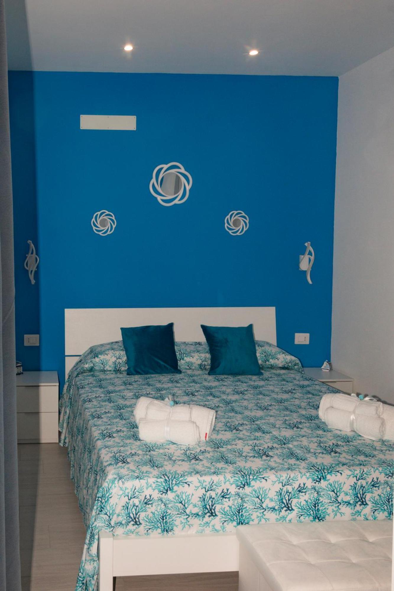 Lido Azzurro Sea Apartments Carini Exterior foto